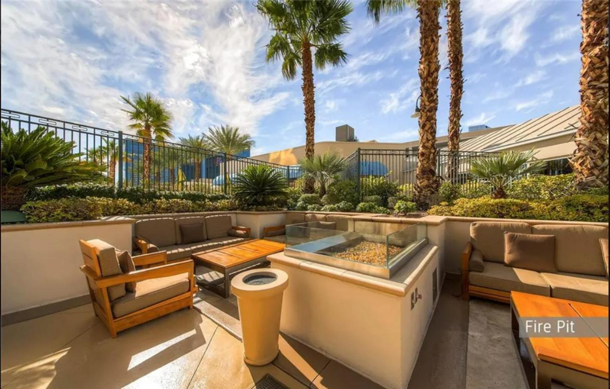 Signature Mgm Suite With Strip And Sphere View Las Vegas Exteriér fotografie