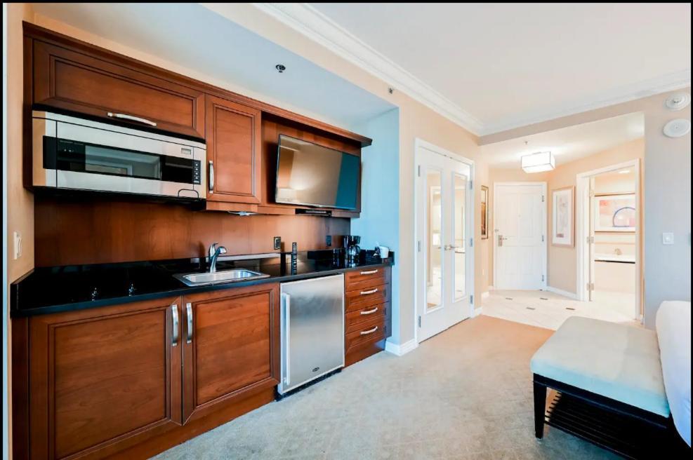 Signature Mgm Suite With Strip And Sphere View Las Vegas Exteriér fotografie